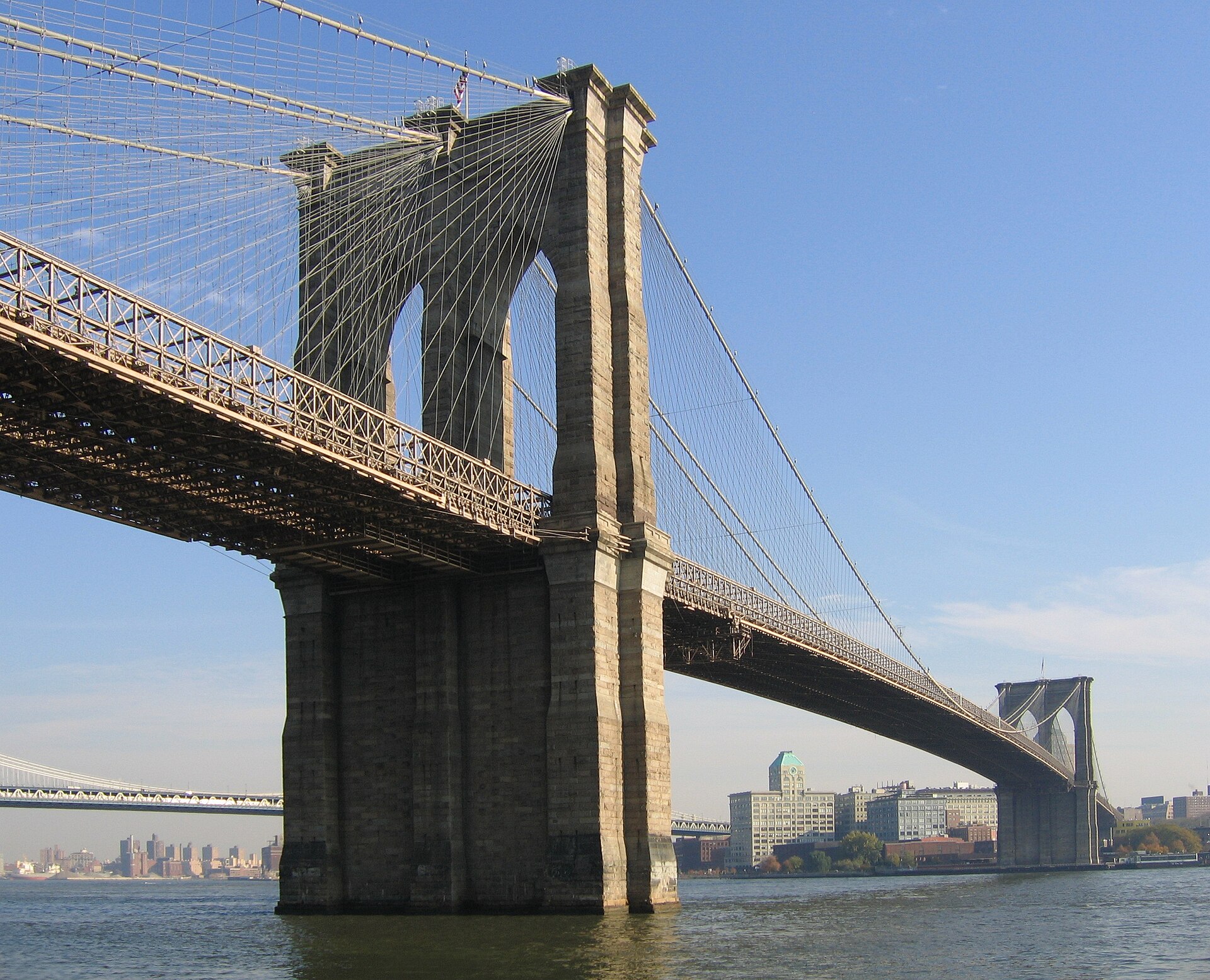 Ponte do Brooklyn ao amanhecer